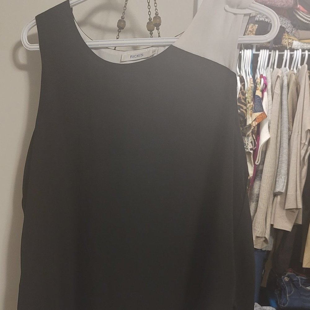Black & white tank top